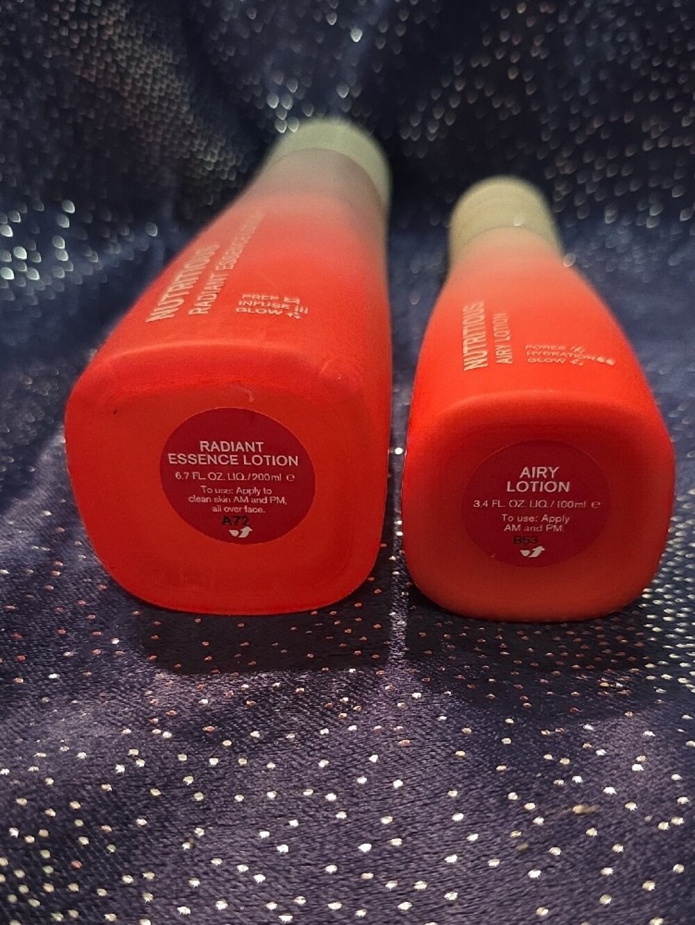 Estee Lauder Nutritious Radiant Essence Lotion & Airy Lotion - Picture 3 of 4